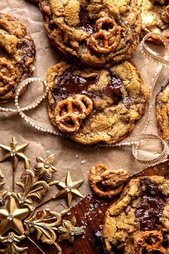 Salted Pretzel Praline Cookies | halfbakedharvest.com