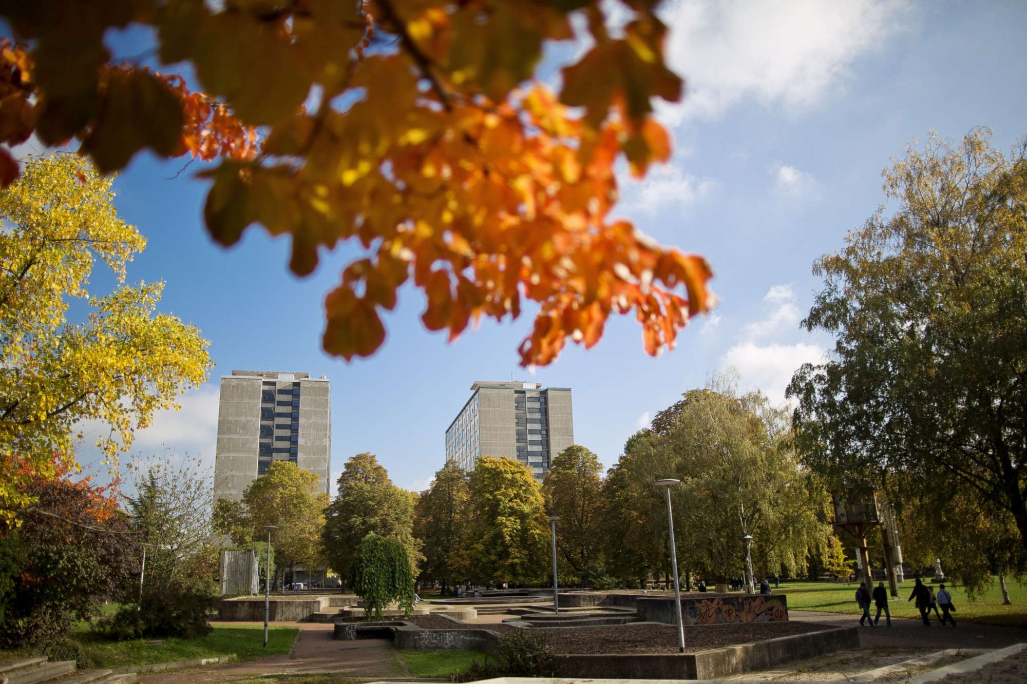 Campus Stadtmitte im Herbst.