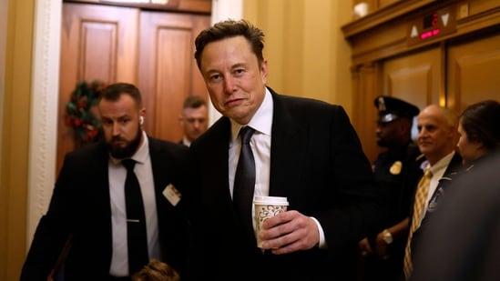 Insiders flood Elon Musk's DOGE with government waste tips, including beach-living worker on DC salary.(Getty Images via AFP)