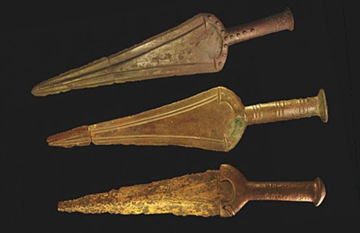 Unetice daggers