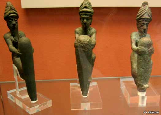 Foundation figures of Gudea