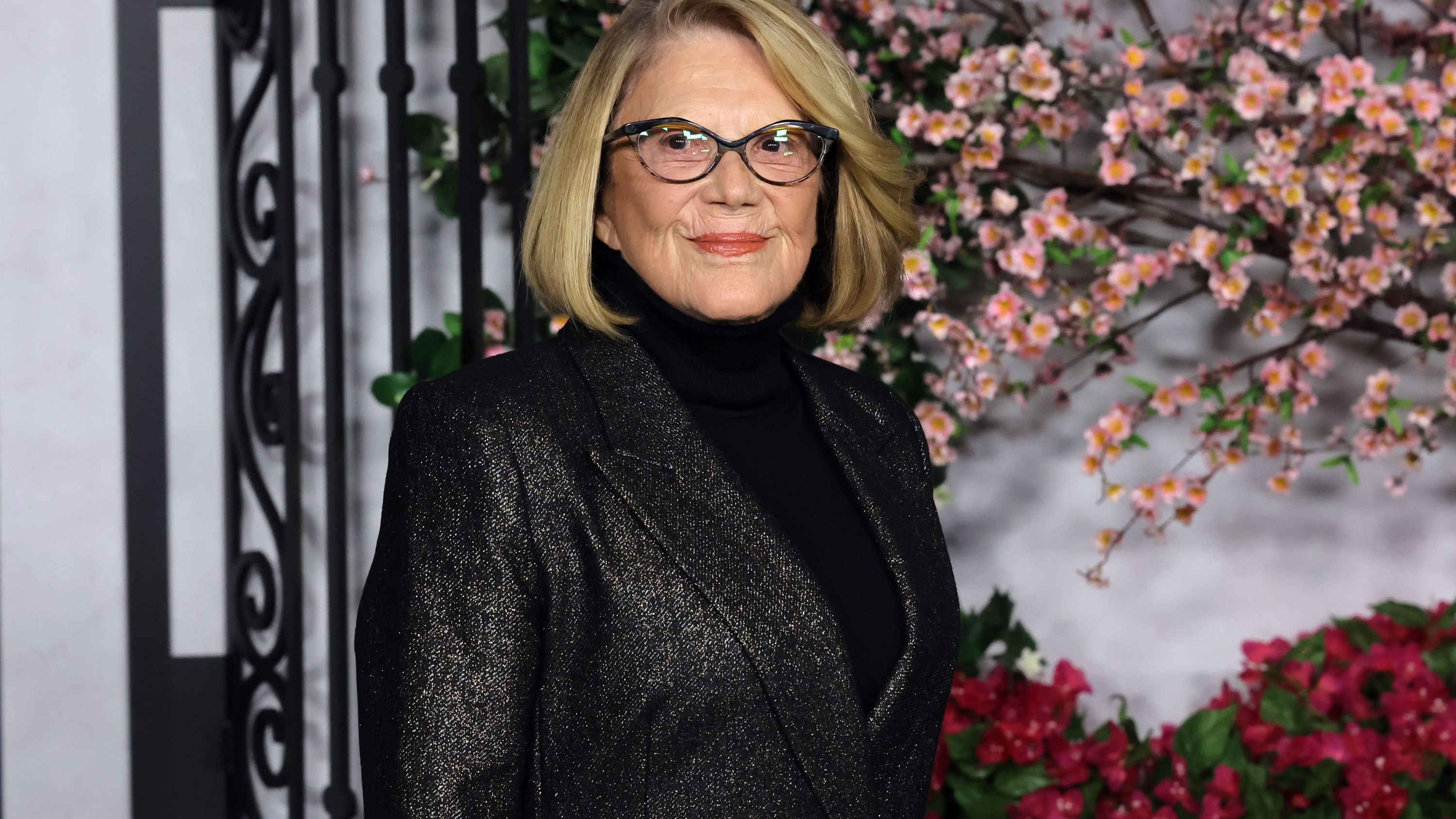 HOLLYWOOD, CALIFORNIA - DECEMBER 04: Linda Lavin attends the premiere of Netflix's "No Good Deed" at TUDUM Theater on December 04, 2024 in Hollywood, California. (Photo by Kevin Winter/Getty Images)