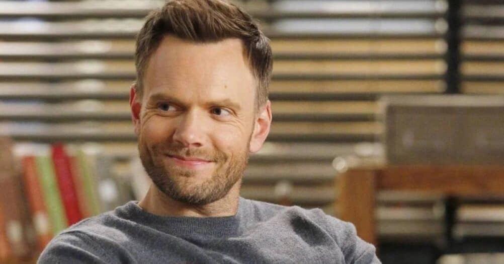 Fans were expecting Sidney Prescott to be married to Mark Kincaid, but Scream 7 reveals her husband is Mark Evans, played by Joel McHale