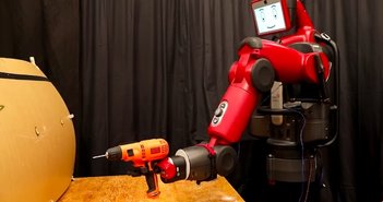 完全に一心同体。人間のジェスチャーと心を読み取って動くロボットが爆誕