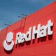 Red Hat Enterprise Linux AI acerca el despliegue, desarrollo y prueba de modelos de IA generativa a la empresa