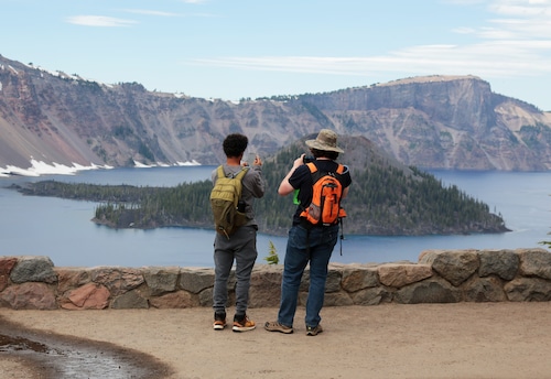 Crater Lake ExplorUS