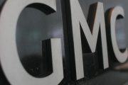 Final year medical students to be registered by GMC from next week