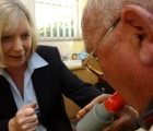 Steroid inhaler asthma treatment increases infection risk in older patients