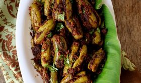 gutti dondakaya recipe, stuffed ivy gourd made with curry powder, perfect with rice or roti