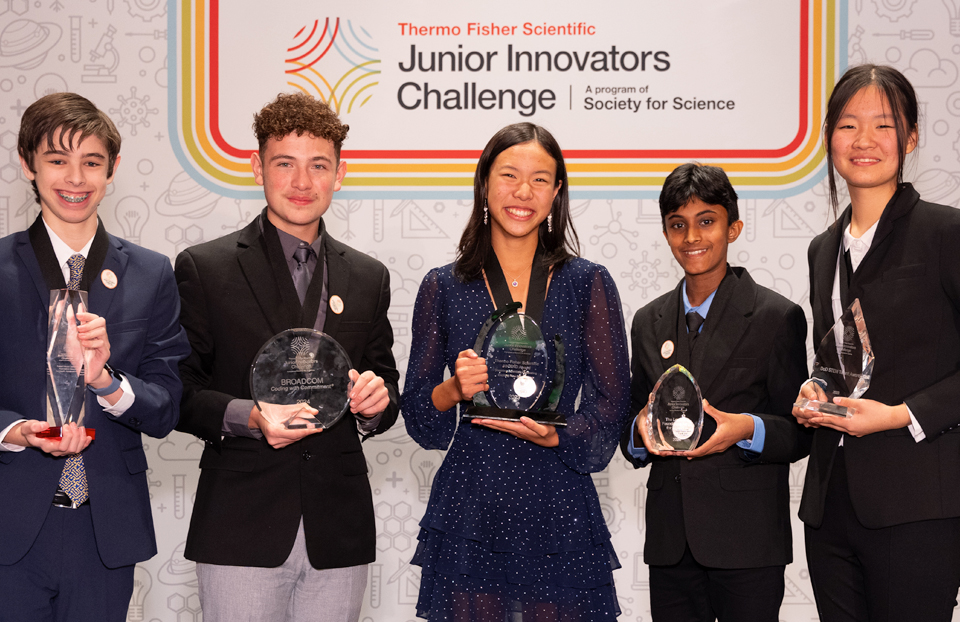 The Top 5 Winners of the 2024 Thermo Fisher Scientific Junior Innovators Challenge, Washington DC