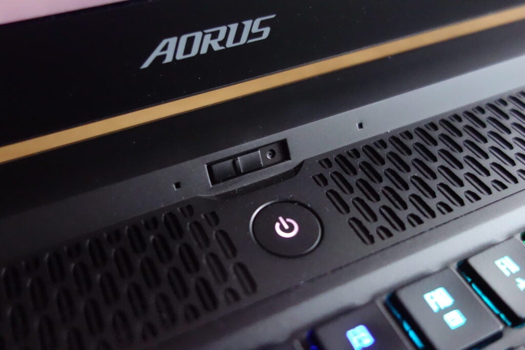 Gigabyte Aorus 17G 2021