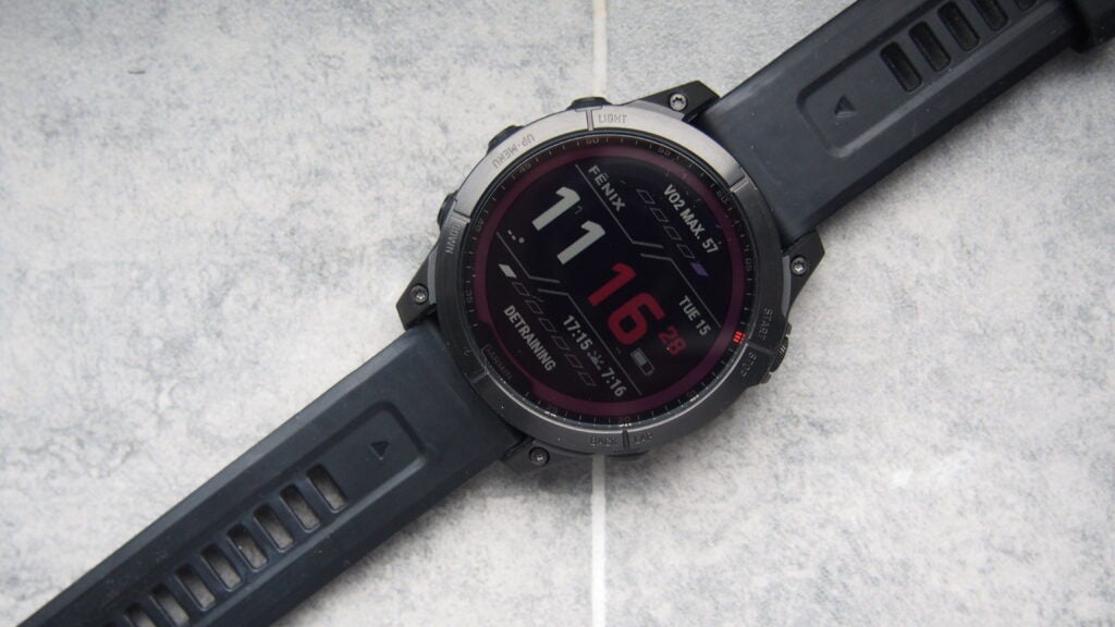 Garmin Fenix 7 showing the time