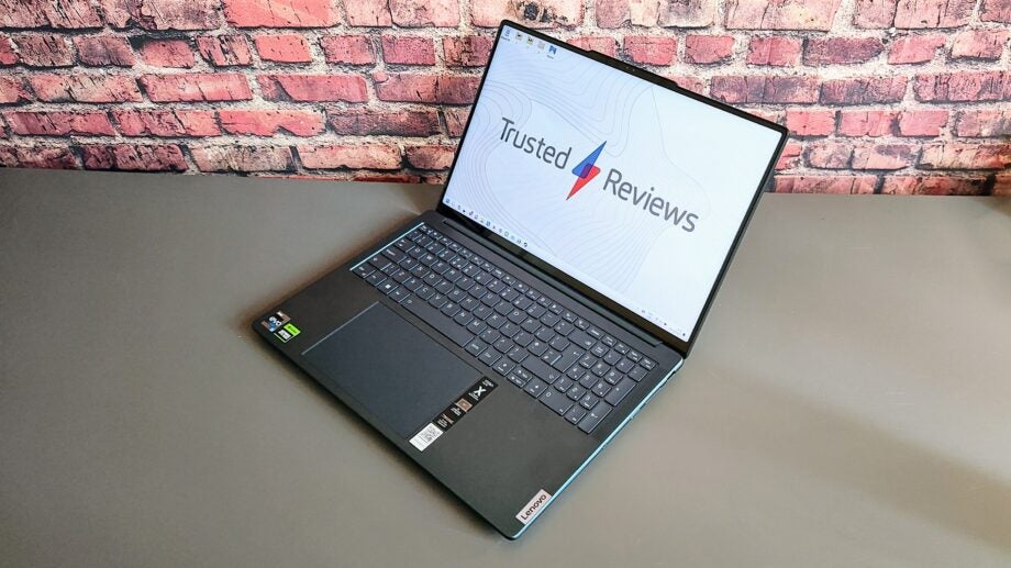 Lenovo Yoga Pro 9i 16 - Feature image