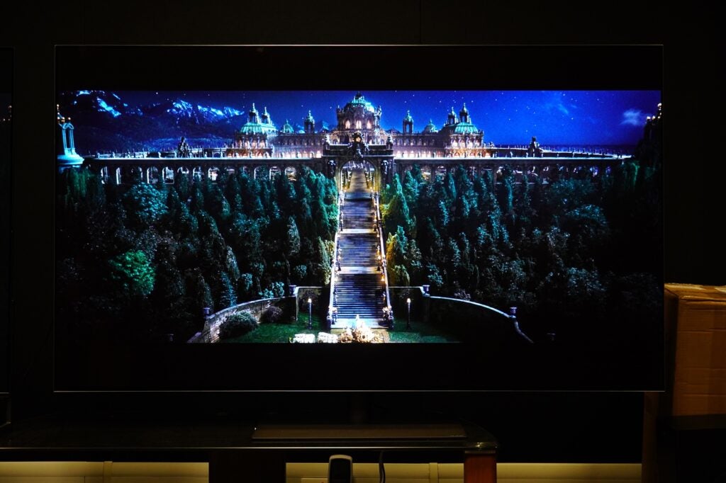 LG OLED65G4 Cinderella Vivid