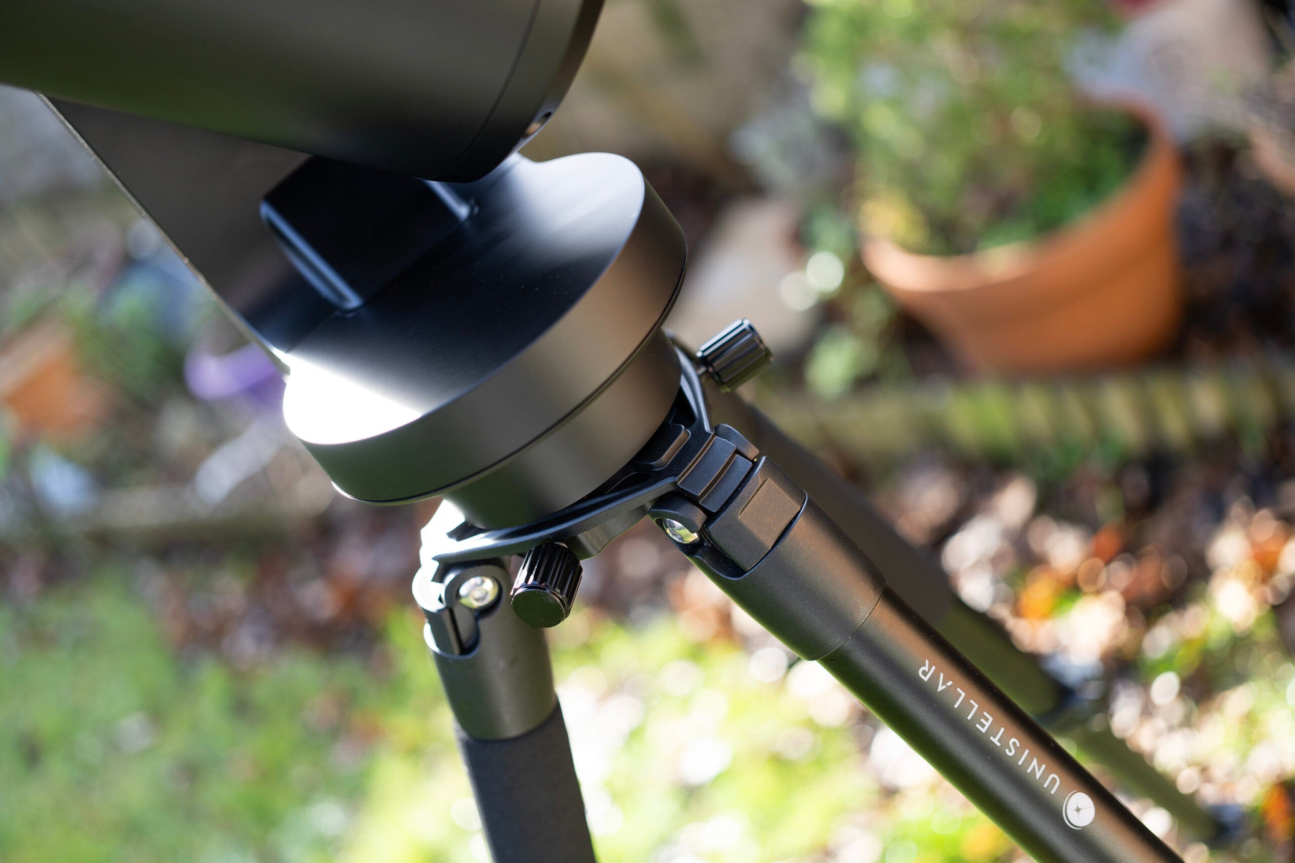 Unistellar eQuinox 2 tripod