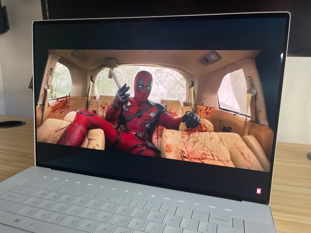 Dell XPS 16 Deadpool