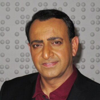 Riz Khan Profile Photo