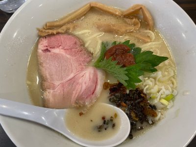 超濃厚鶏白湯ラーメン専門店「鶏ふじ」で雑炊セットを食べてきたよ／横浜馬車道