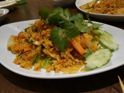 タイ料理TINUN(ティーヌン)でトムヤムクンチャーハンとパッタイ食べたよ／横浜ランドマークプラザ店