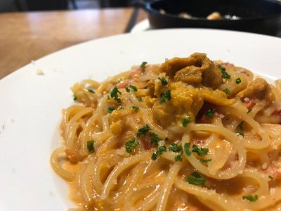 成城石井プロデュースのLe Bar a Vin 52でエビとキノコのアヒージョとウニパスタ食べたよ／横浜・関内