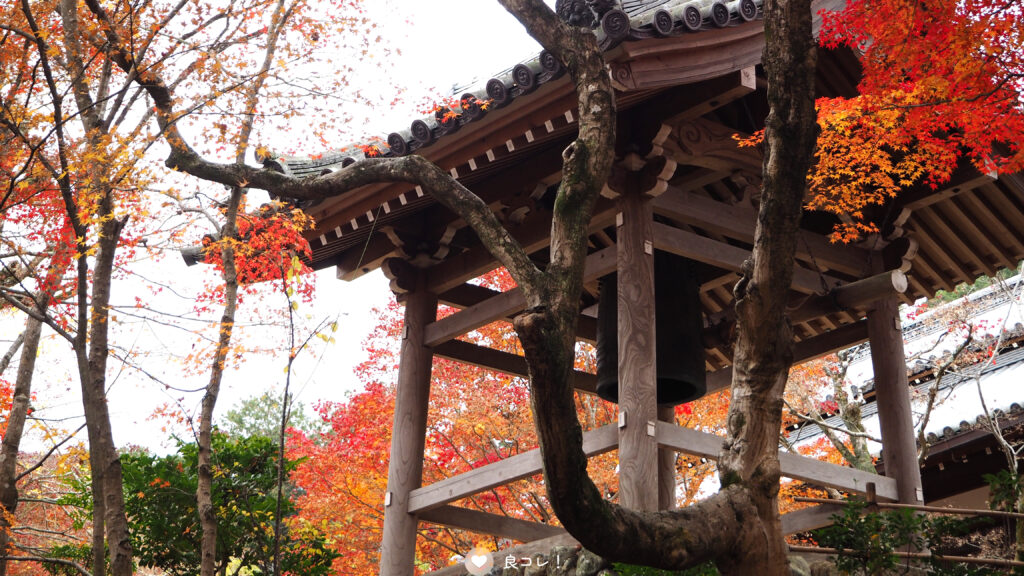 常寂光寺の鐘楼