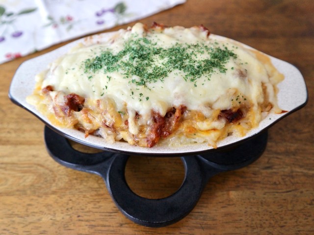 すき家「とろ～り3種のチーズ丼」をチーズドリアにアレンジ🧀カロリーなんて気にしないで食べちゃいましょ