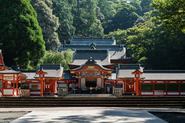 九州のパワースポット「霧島神宮」✨ 温泉×祈願をいっぺんに体験できる開運宿泊プランあります