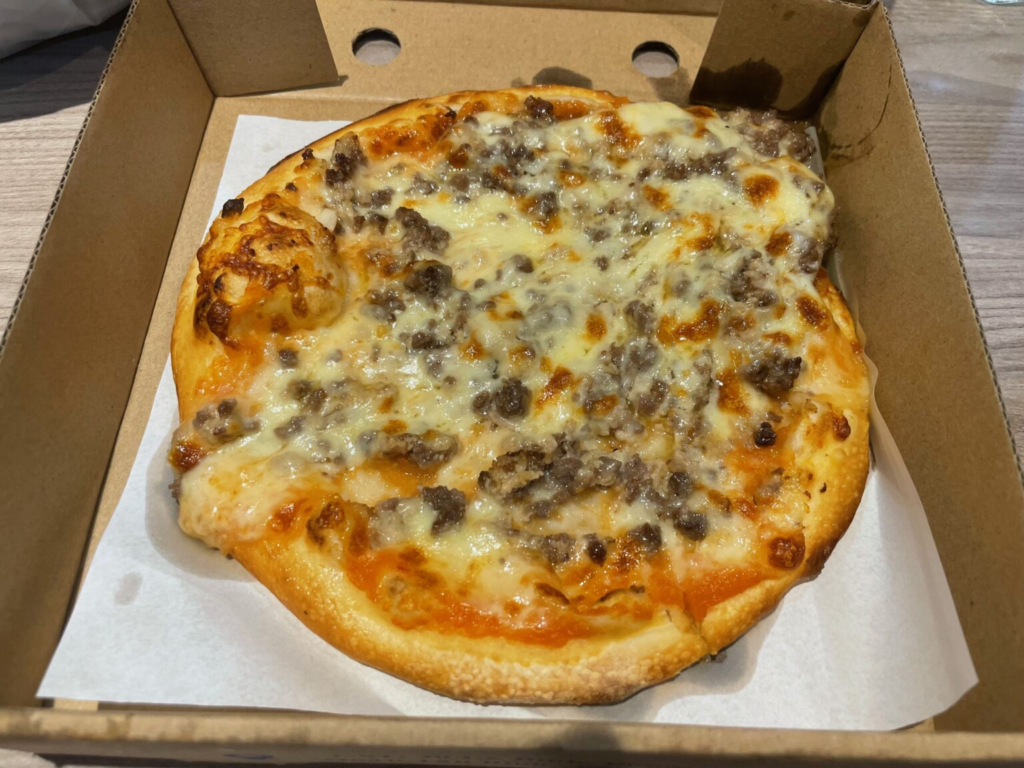 BỐ GIÀ PIZZA