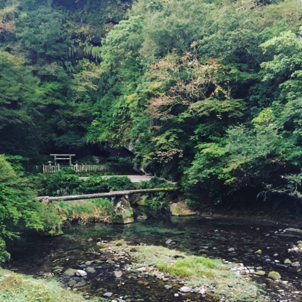 吾平山陵【小伊勢と呼ばれる神代三山陵・初代天皇の両親の陵墓】